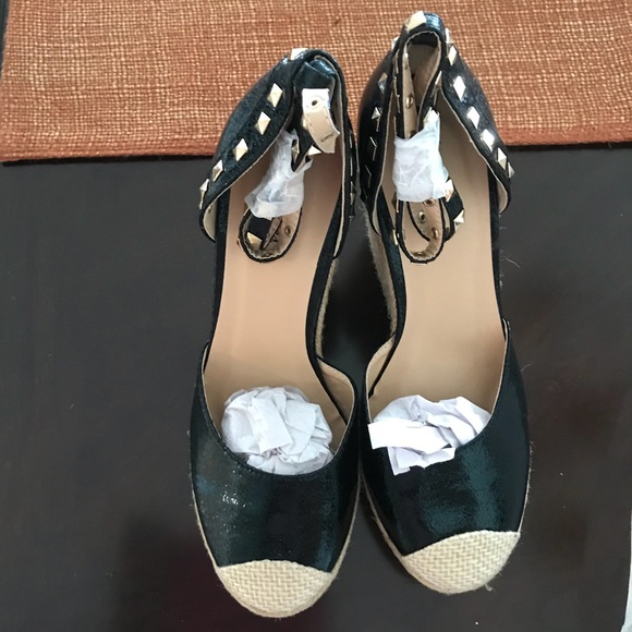 Style Shoes Espadrille Wedge Sandal - Picture 3 of 4